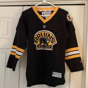 Boston bruins youth L/XL jersey no name